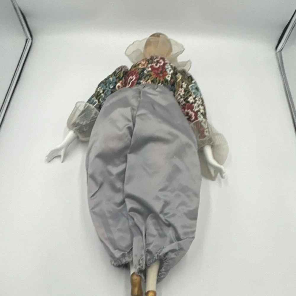 Silverstri Porcelain Doll Girl Floral/Gold Painted Head Light Complexion